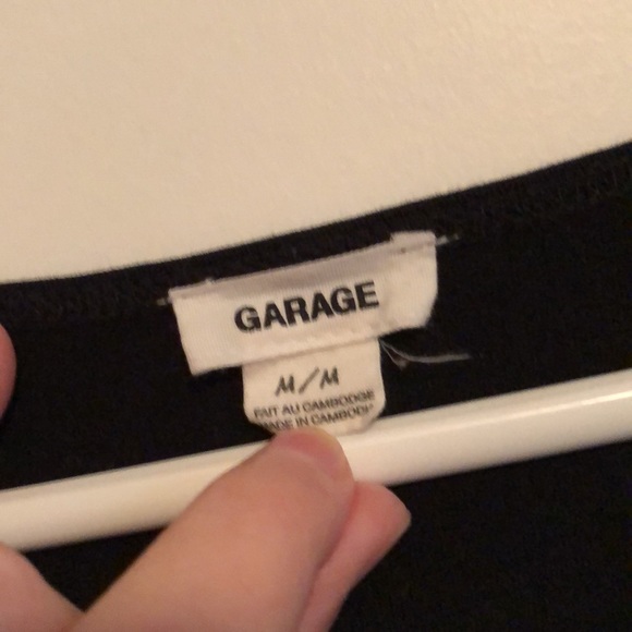 4/25$ Garage crop top - Picture 3 of 5